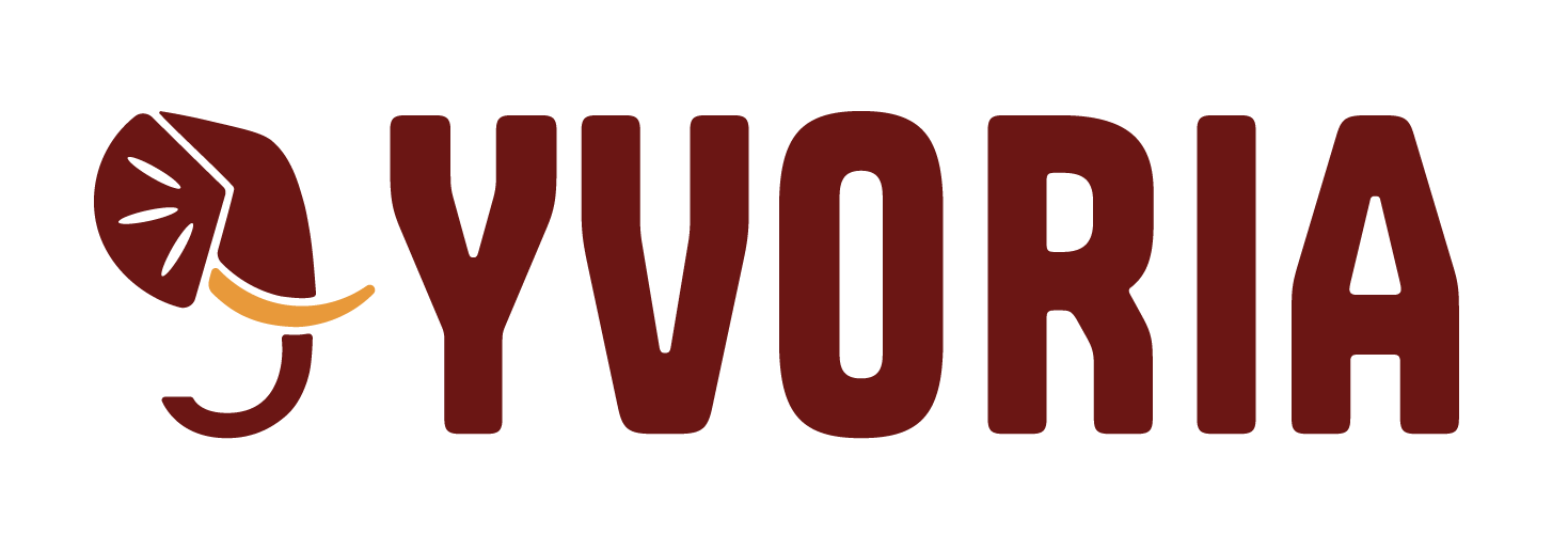 Logo principal rouge de Yvoria un éléphant et son nom.